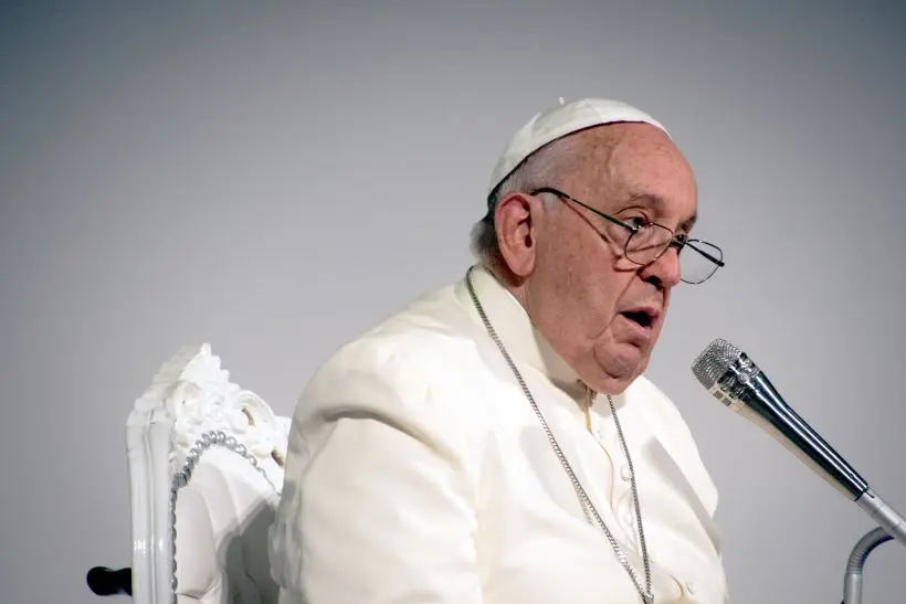 Il Papa ai giovani “Siate liberi, attenti a illusioni social”